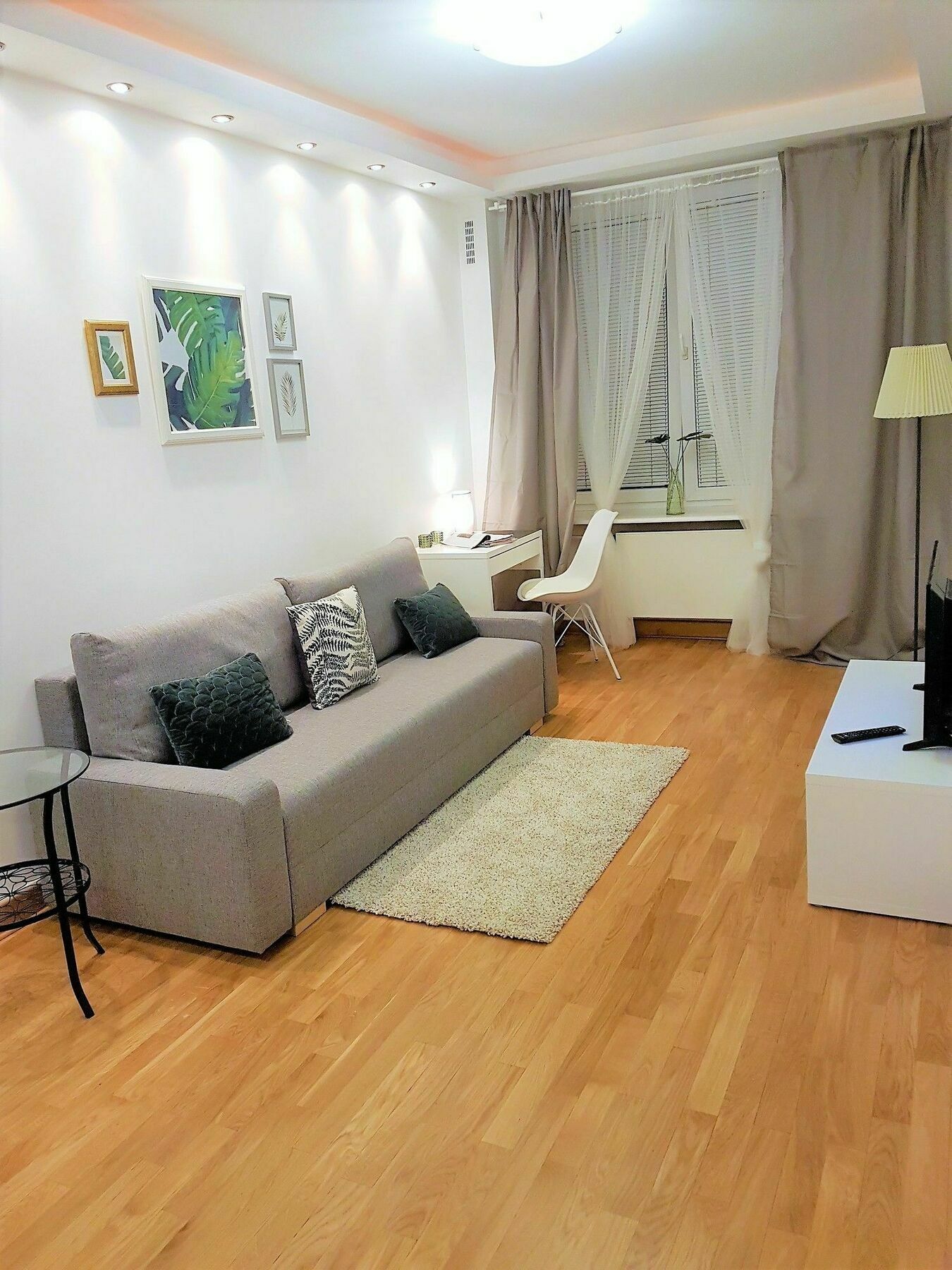 Stars Apartaments City Center By Noclegi Renters Varşovia Exterior foto